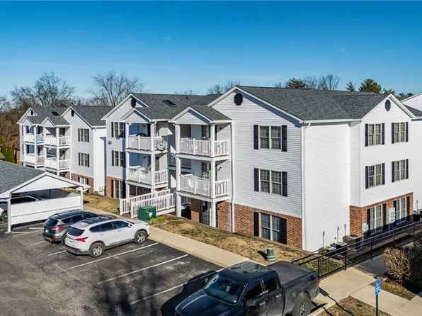 2562 Coppergate Square Dr APT H, Saint Louis, MO 63129