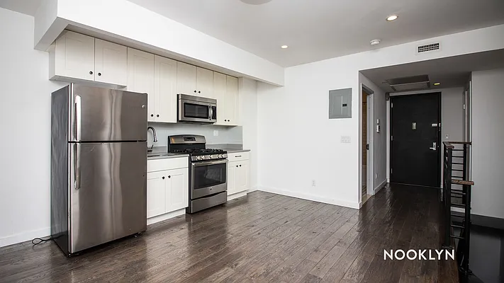 Rented by Nooklyn NYC LLC | media 48
