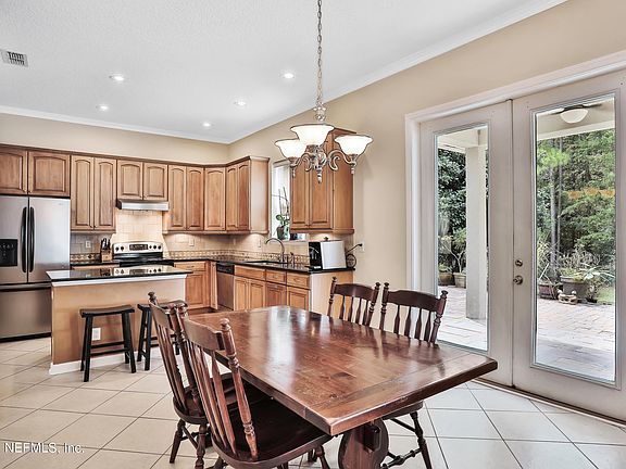 2nd image of 902 Candlebark Dr