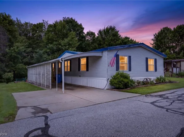 13041 Kevin Ln, Chardon, OH 44024
