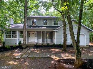 2 Ashley Ct, Medford, NJ 08055