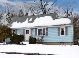35 Chesterfield Rd, Northborough, MA 01532