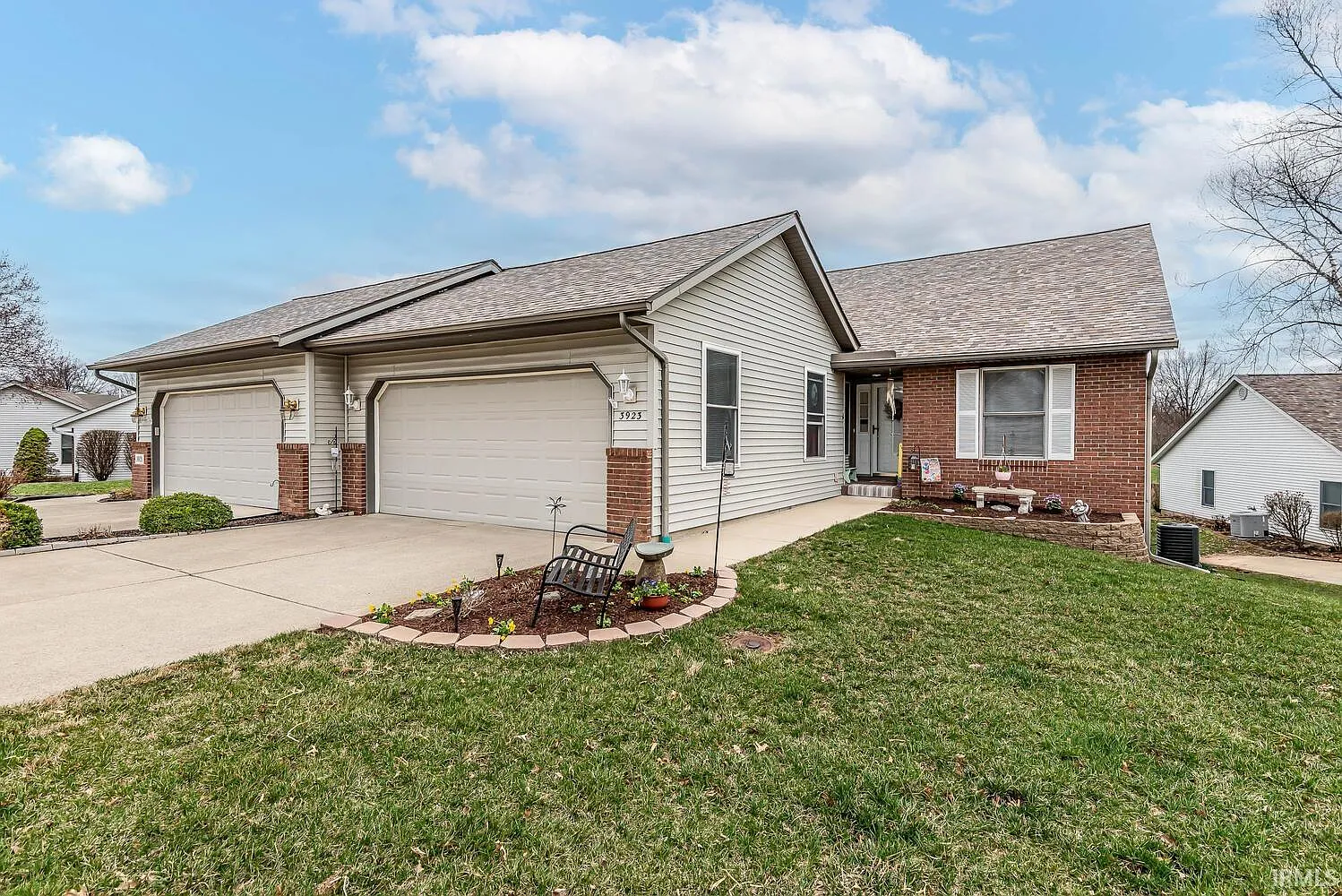 3923 S Emilie Ct photo 1