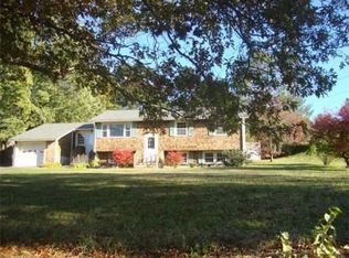 54 Smiths Ln, Kingston, MA 02364