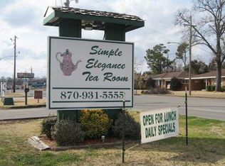 2733 E Nettleton Ave, Jonesboro, AR 72401