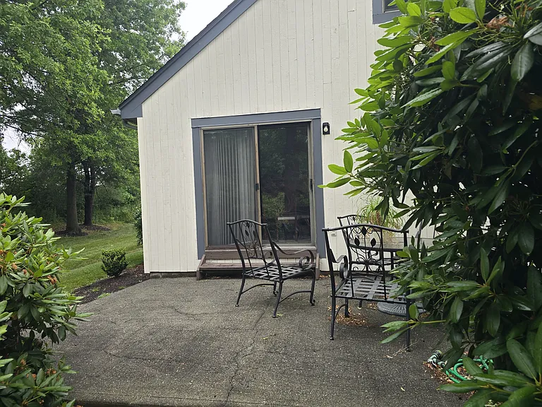 41 Arbor Cir — Photo 18