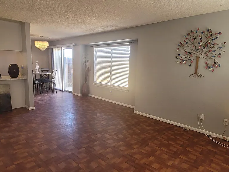 21250 Laguna Rd #5 — Photo 6
