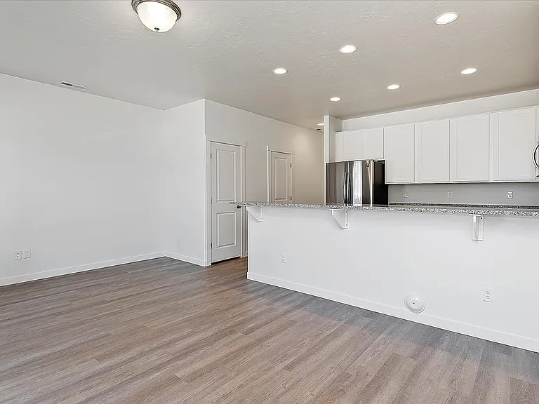 5631 E Bollo St — Photo 8