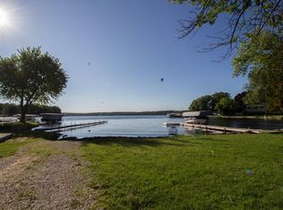 N20W28284 Oakton Rd, Pewaukee, WI 53072