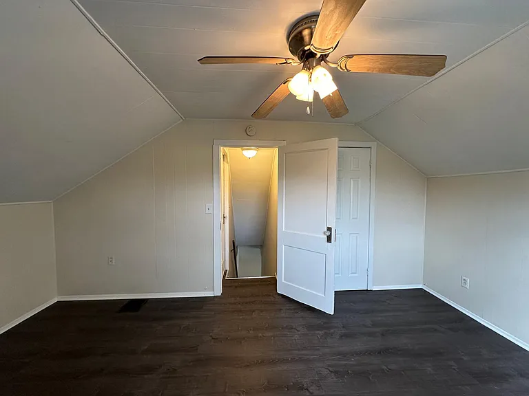 8549 Central Ave — Photo 10