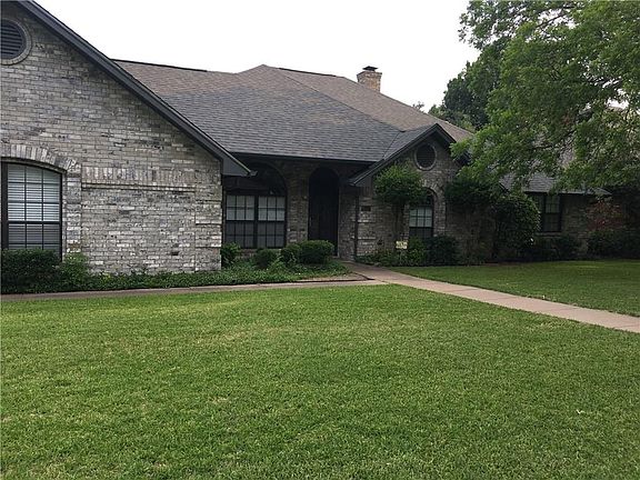 2nd image of 3651 Snow Creek Dr