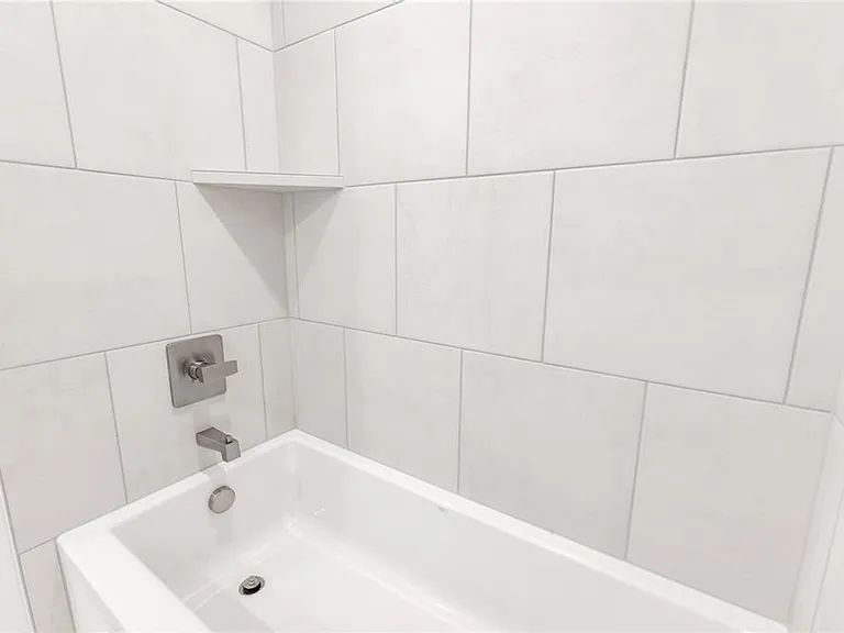 3224 Alameda St — Photo 11
