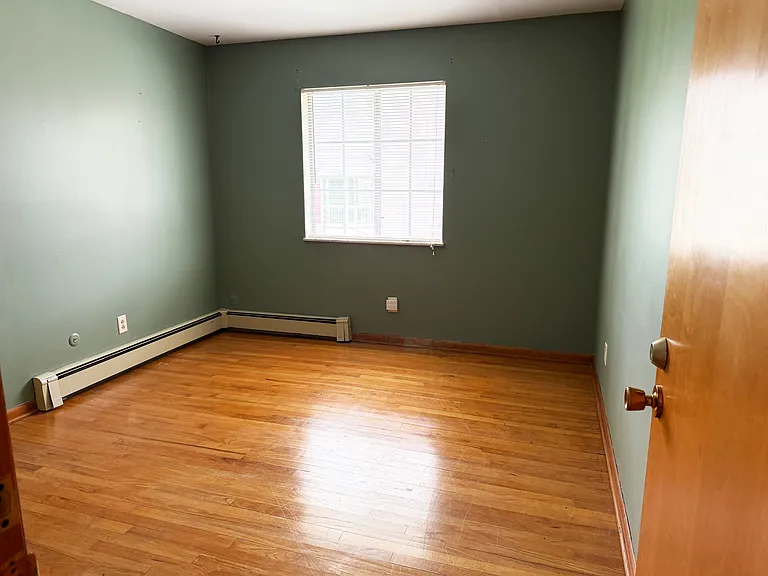112 W 4th St #112 — Photo 20
