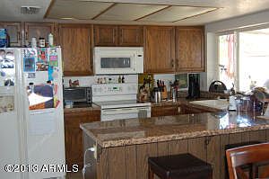 4th image of 3927 W Willow Ave