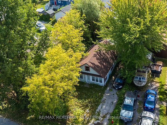3rd image of 183 Beach Rd