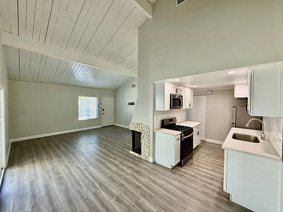 4th image of 1386 W 8th St #1386
