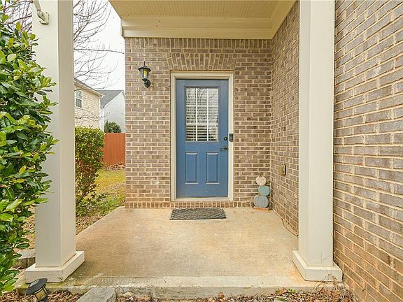 3rd image of 5200 Cedar Shoals Dr