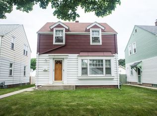 3321 S Taylor Ave, Milwaukee, WI 53207