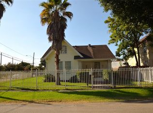 101 Eastgate St, Houston, TX 77012
