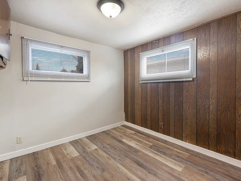 545 Madison St — Photo 20