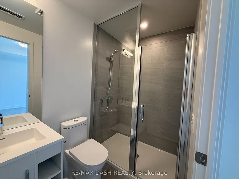 628 Church St #903 — Photo 14
