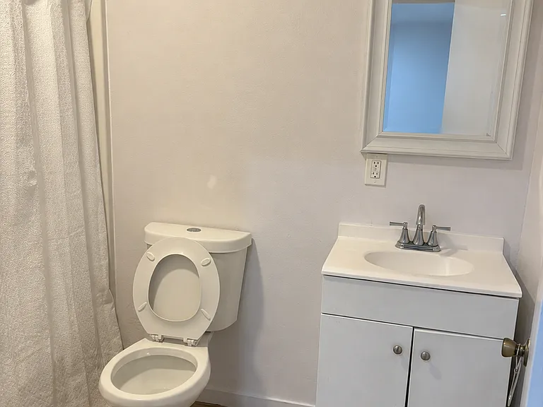 10311 Croesus Ave — Photo 3