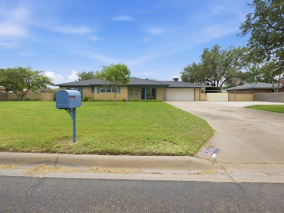 3rd image of 3411 Sentinel Ave