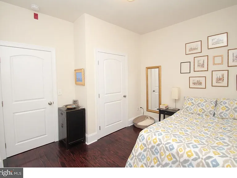 2033 Spruce St #3 — Photo 16