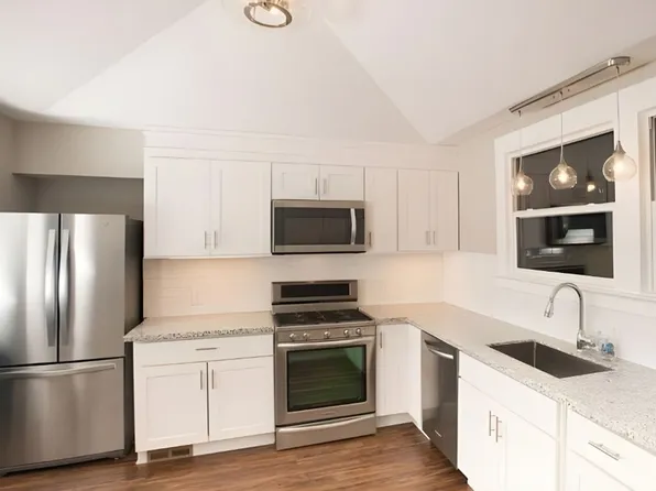 1134 SE 45th Ave #A-b, Portland, OR 97215