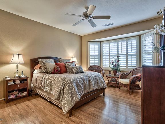 5th image of 15766 W Cinnabar Dr
