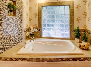 391 E Stonequarry Rd, Vandalia, OH 45377