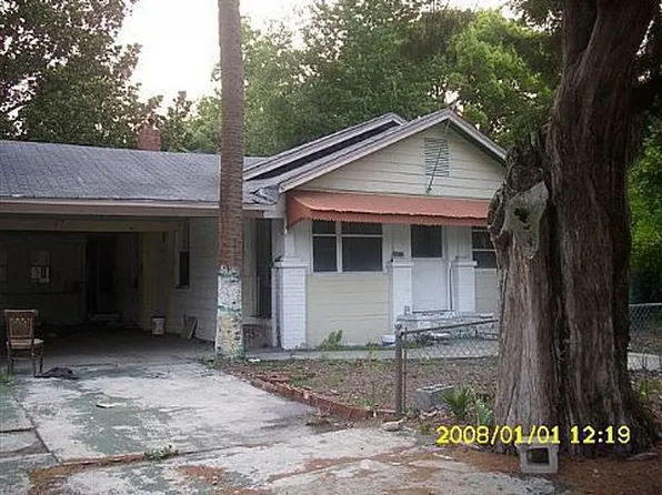 2417 Johnston St, Brunswick, GA 31520