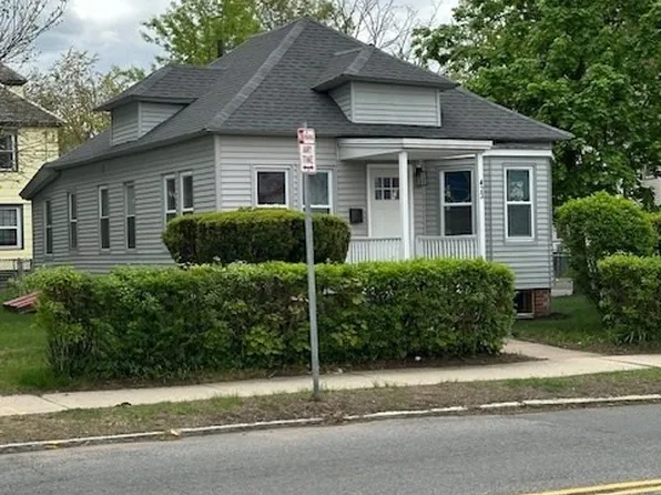 423 Orange St, Springfield, MA 01108