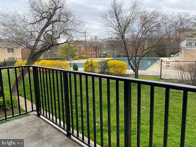 412 N Armistead St #101 — Photo 25