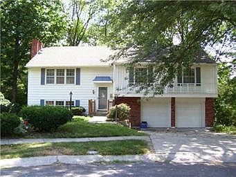 1st image of 6827 NW Park Plaza Dr