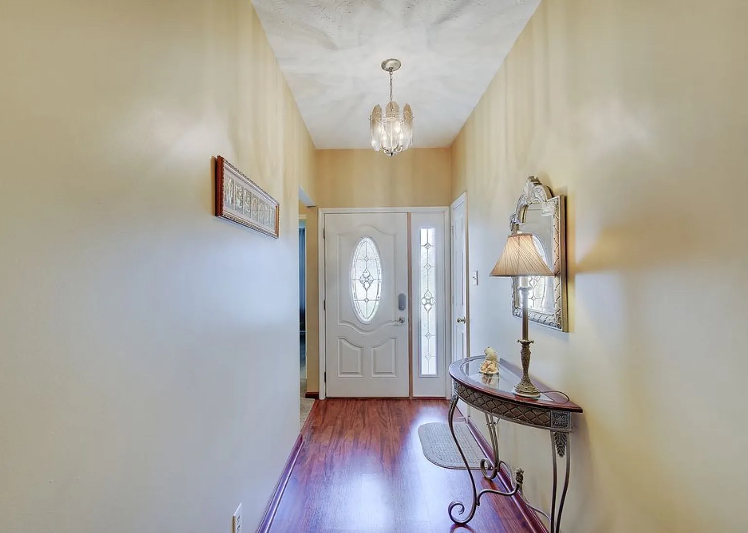 3 bed, 1565 sqft, $1,800 — Photo 3