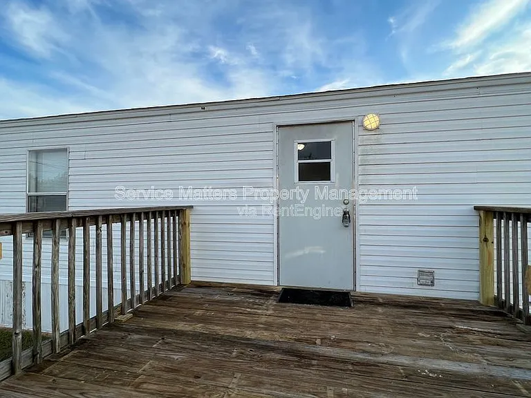 4819 Douglas Dr — Photo 16