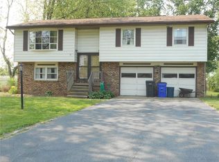 4771 E Hayden Dr, Decatur, IL 62521