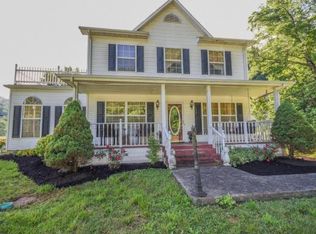 689 Newland Hollow Rd, Weber City, VA 24290
