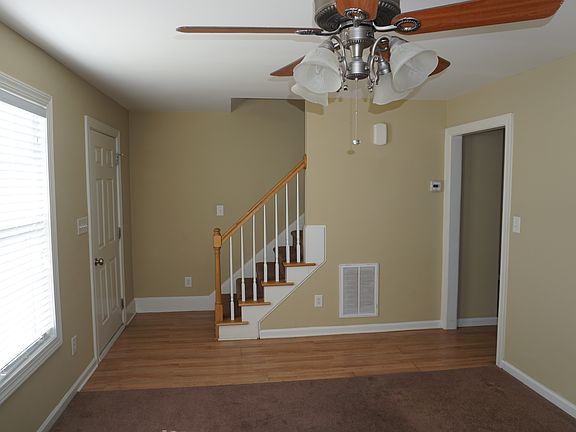 2nd image of 408 Kellywood Ct