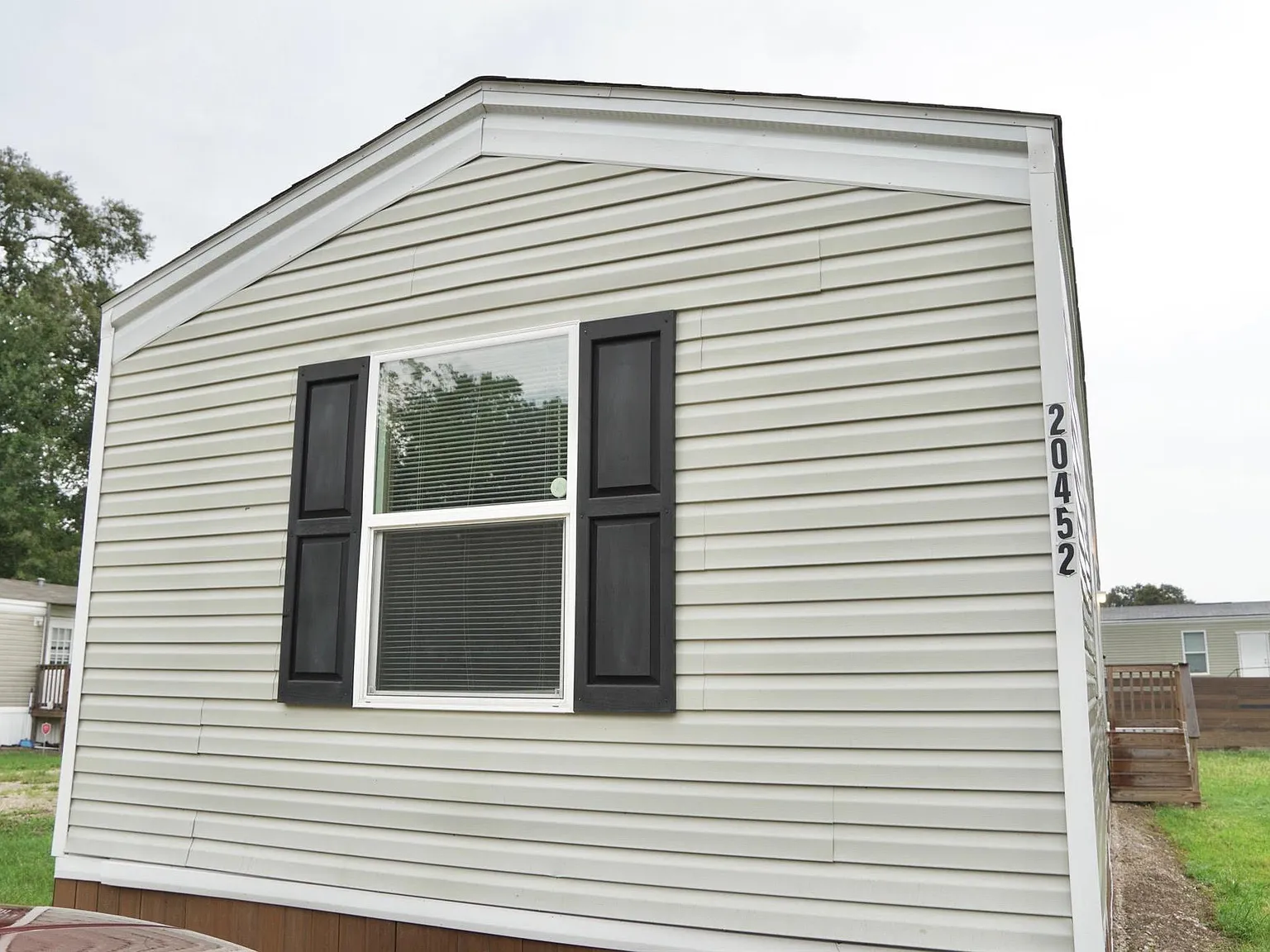 3 bed, 2.0 bath, 902 sqft, $1,350 — Photo 3