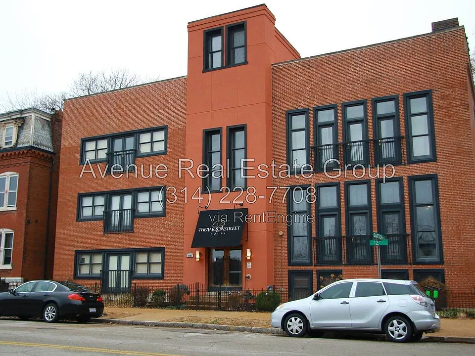 2401 S 12th St #200