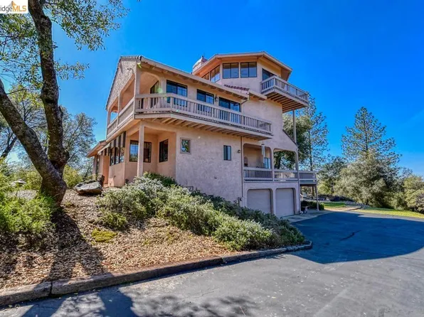 20591 Chaparral Ct, Groveland, CA 95321