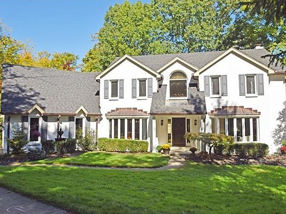 2nd image of 7068 Royalgreen Dr