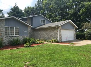 1921 E 50th Ct, Terre Haute, IN 47802