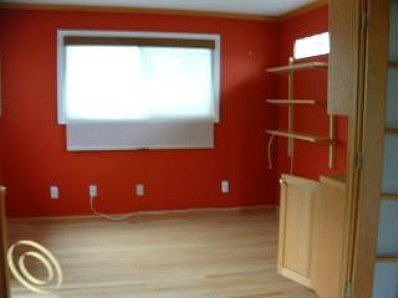 3rd image of 7223 Glengrove Dr