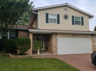 36 Heather Valley Cir, Saint Peters, MO 63376