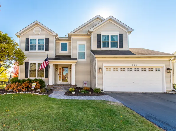 857 Great Falls Dr, Volo, IL 60073
