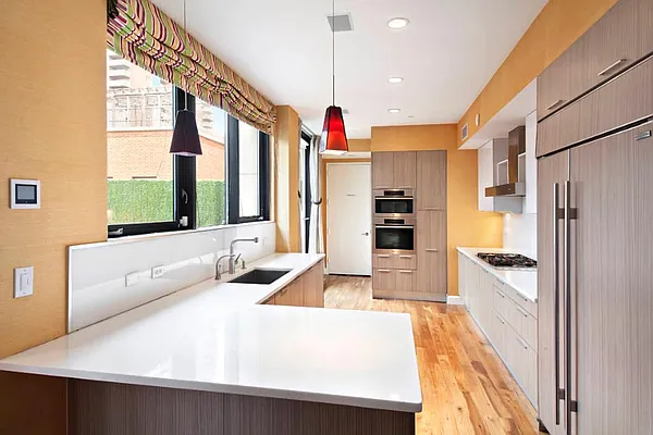 Sold by Town Residential | media 23