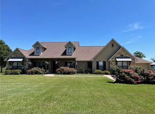 298 Cooks Ln, Franklin, TX 77856